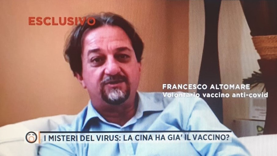Vaccino Covid: noto ex pilota Meridiana tra i volontari al test