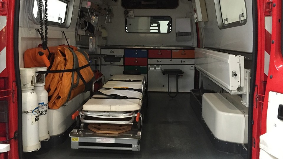 Arzachena, grave incidente sulla bretella tra Cannigione e Baja Sardinia: 25enne in coma