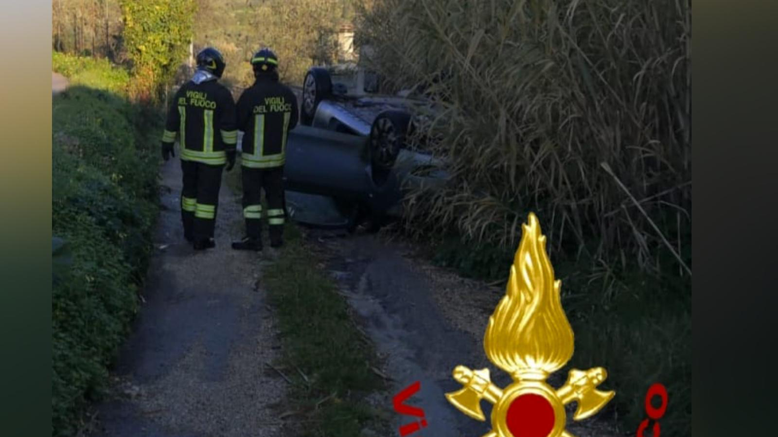 Nord Sardegna, auto fuori strada: conducente illesa 