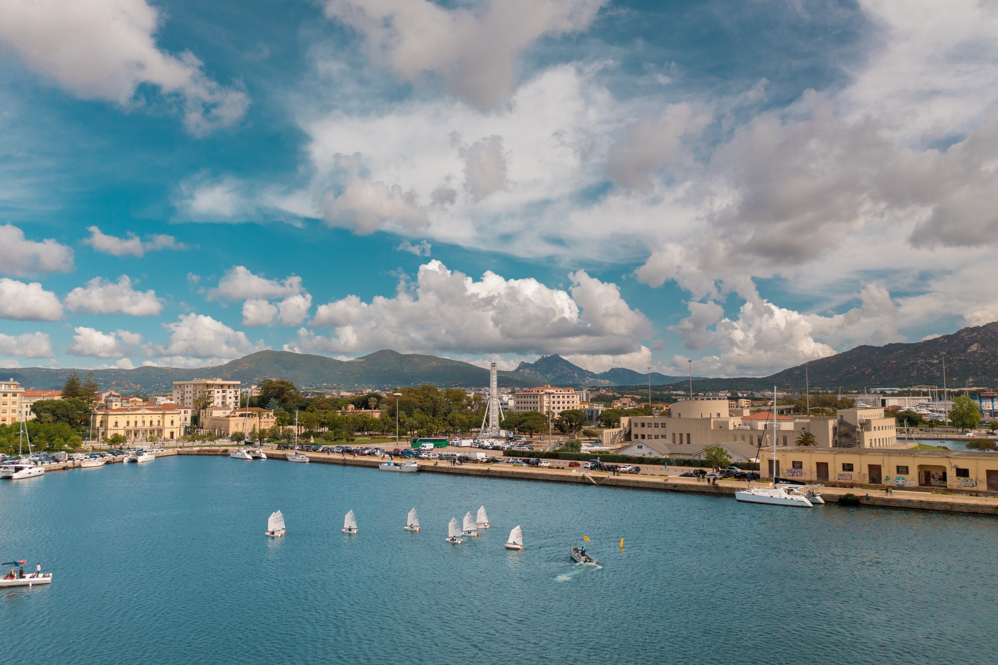 Circolo Nautico Olbia: successo per le giornate dedicate alla vela con gli atleti Classe Optimist