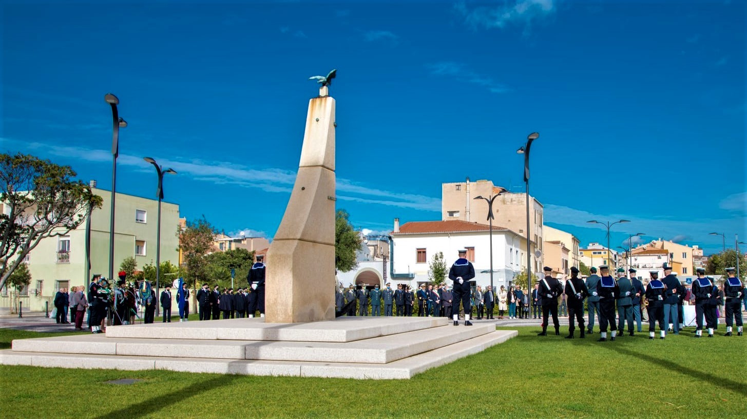 La Città di Olbia celebra il 4 novembre nella nuova piazza del Lungomare