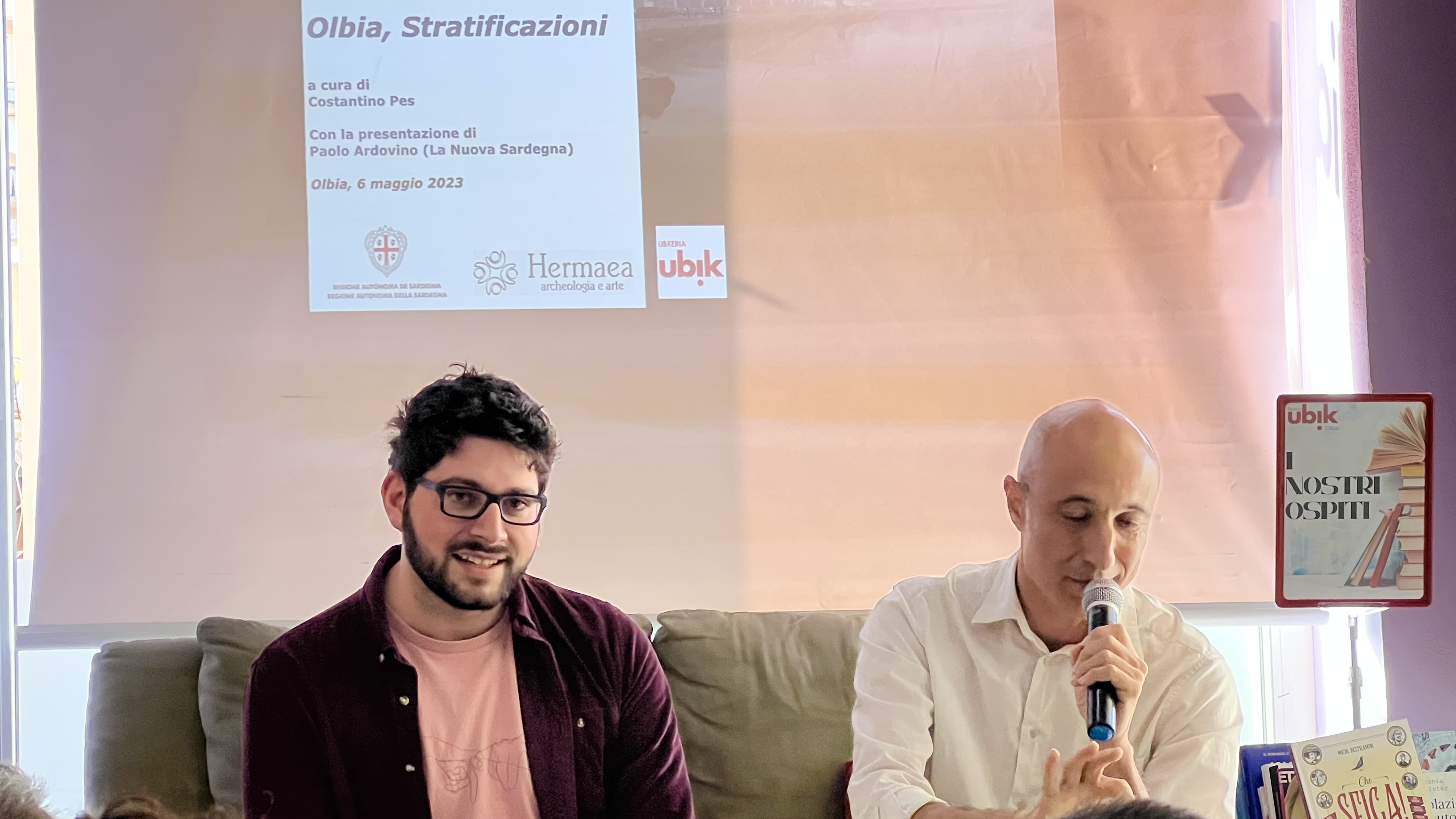 Olbia, le Stratificazioni di Costantino Pes in libreria: “comprendo la città attraverso i suoi dettagli”