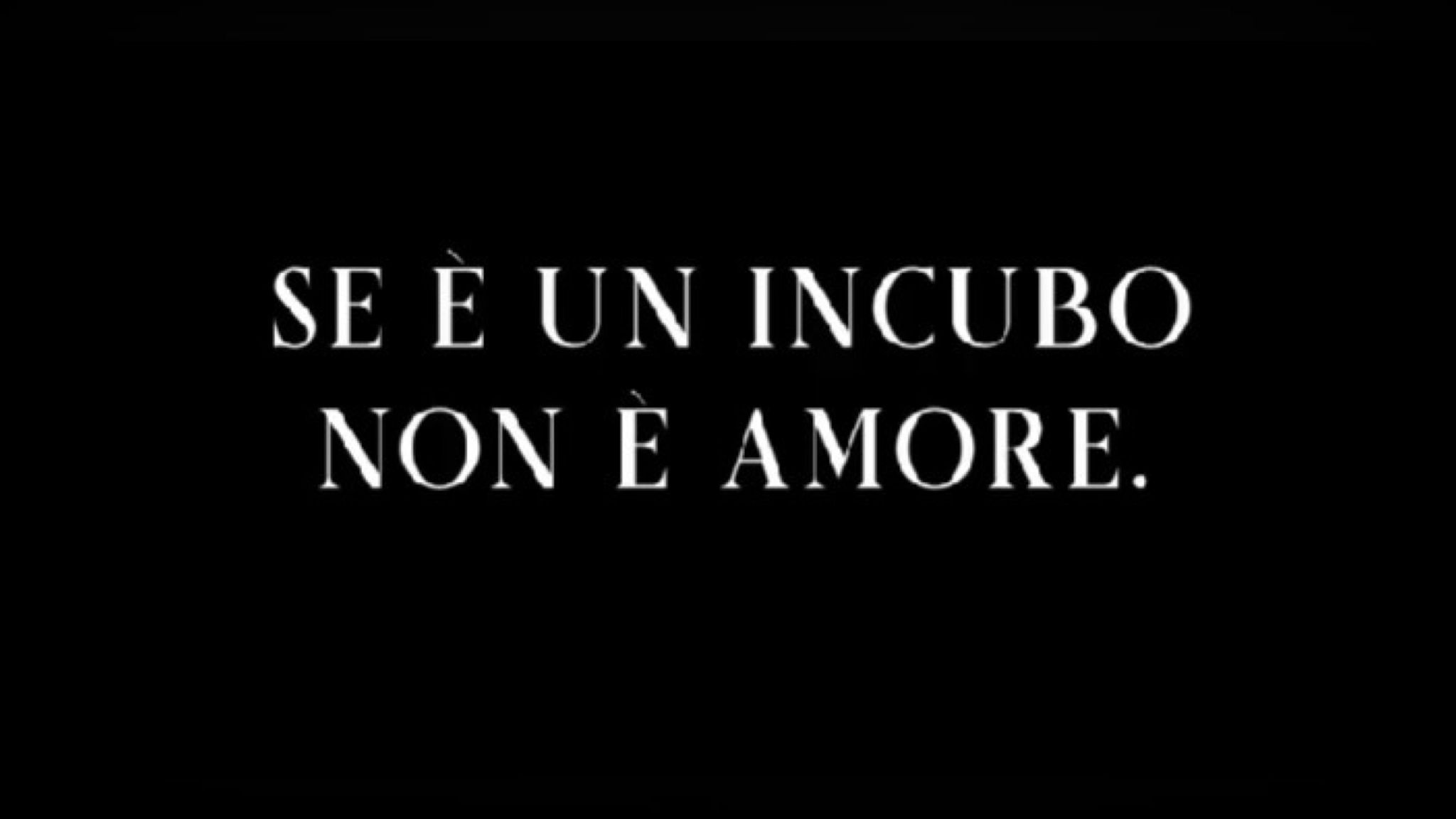 Aeroporto Olbia e Alghero contro la violenza sulle donne: personale con nastro rosso