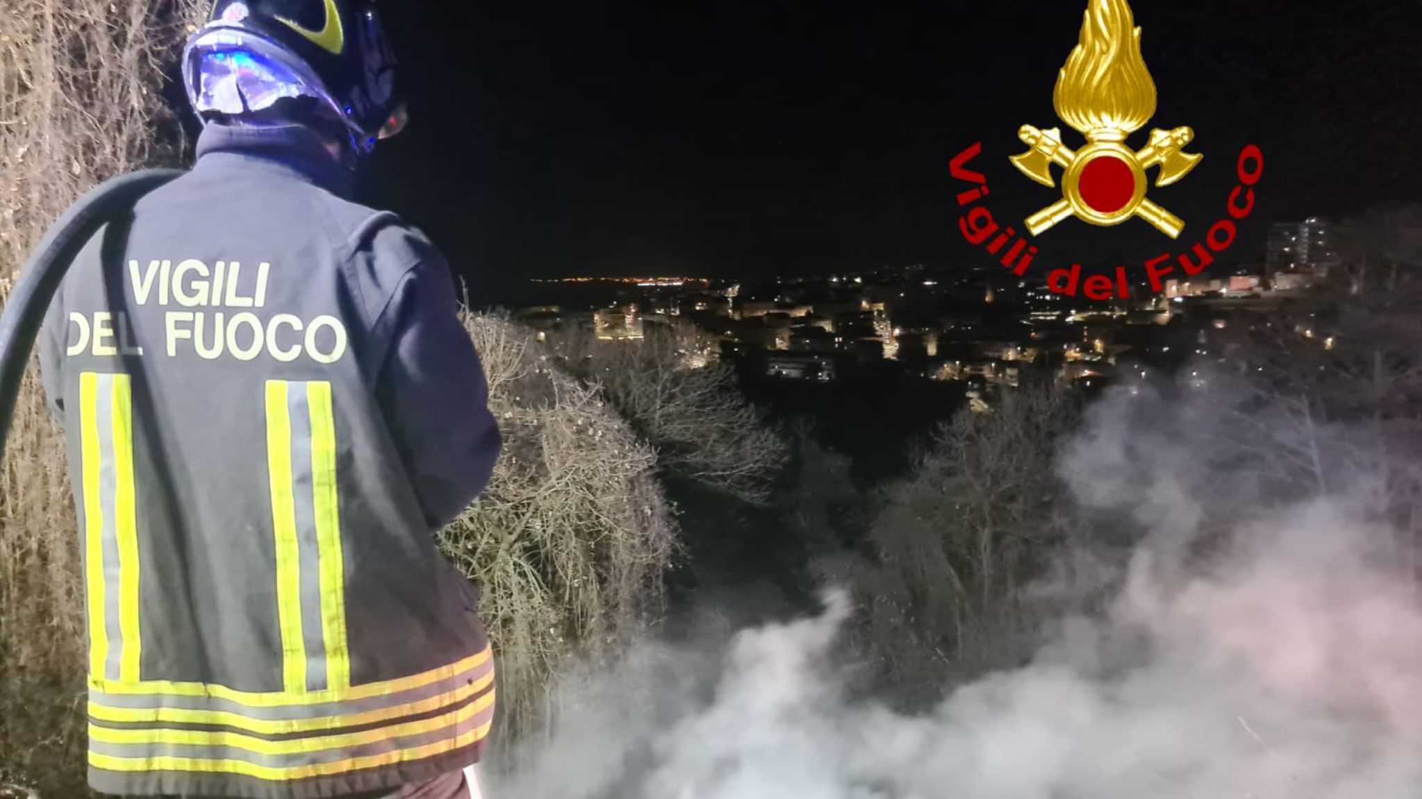 Tempio: incendio sulla collina di Curraggia 