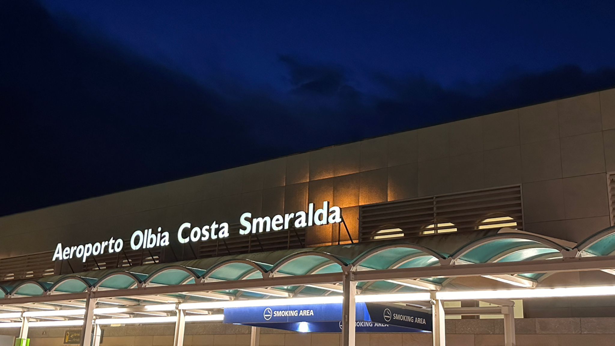 Olbia-Alghero: stop alla fusione degli aeroporti nord Sardegna