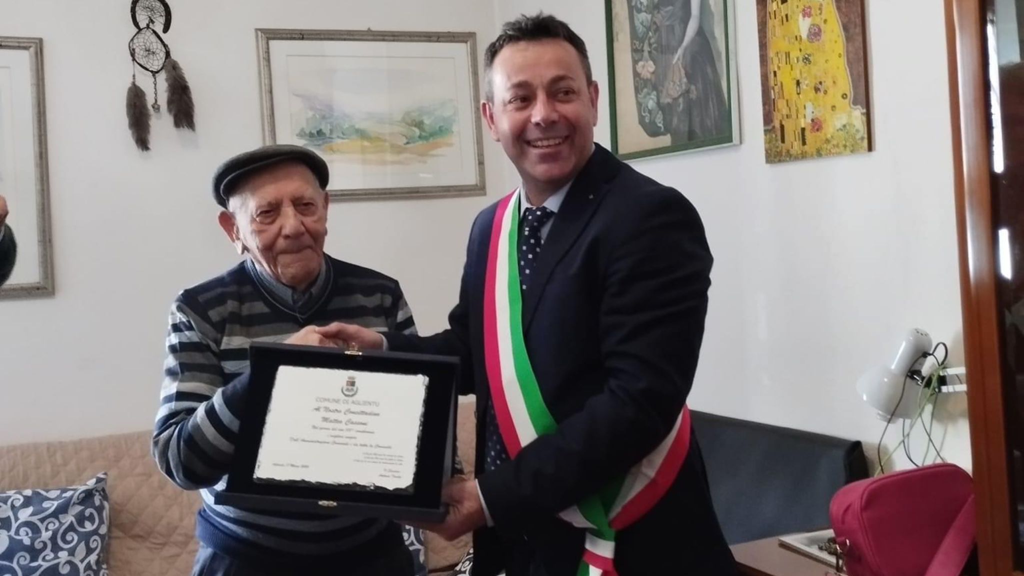 Gallura: festa per i 100 anni di zio Teuccio Cassoni 