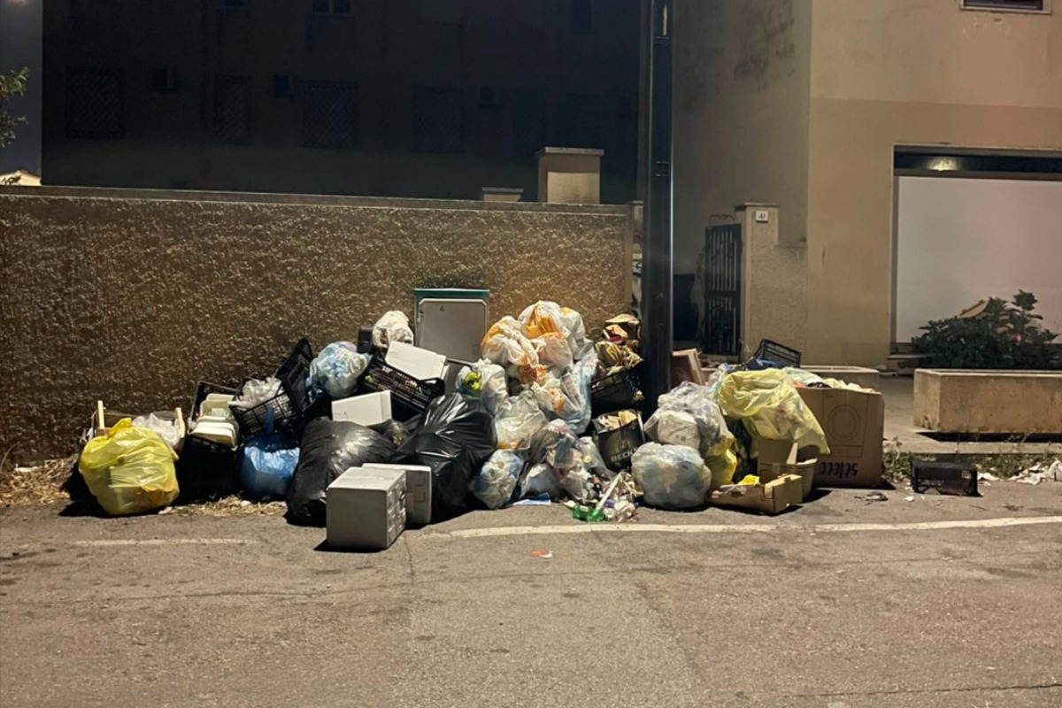 Rifiuti e degrado a Olbia: lo sfogo dei residenti va oltre l'estate