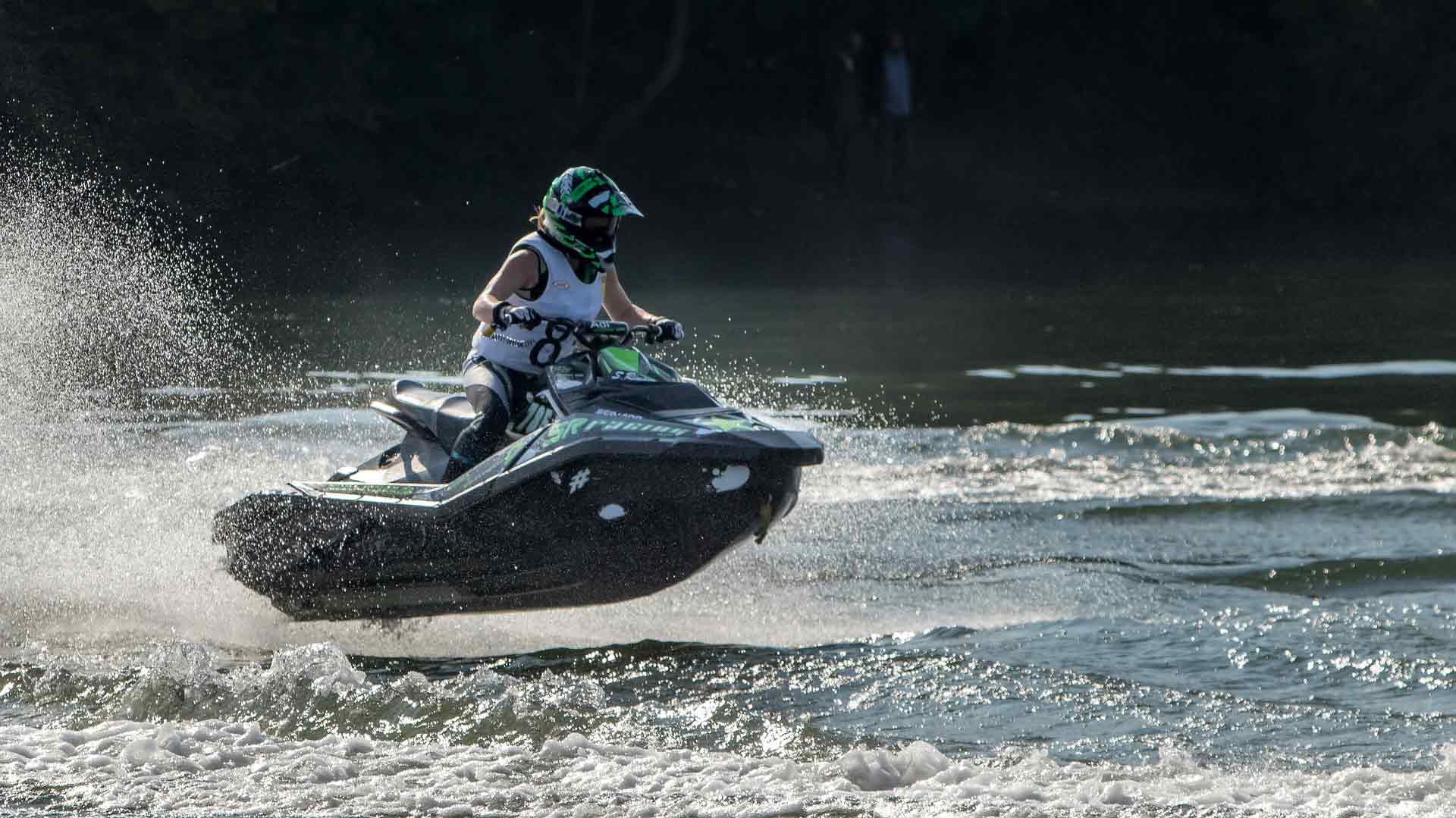 Olbia, il Mondiale di Aquabike porta le gare sul waterfront
