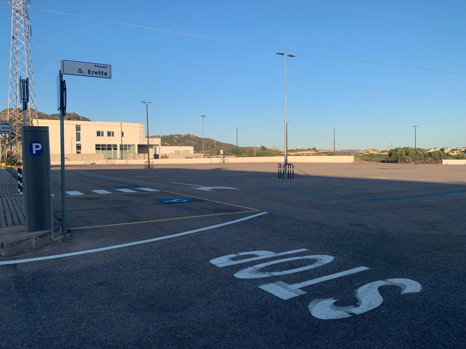 Olbia: quell'inutile parcheggio per camper in zona Basa