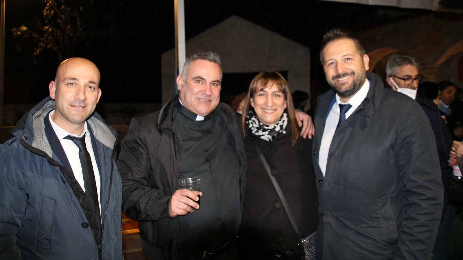 Arzachena: grande festa per l'arrivo di don Cimino