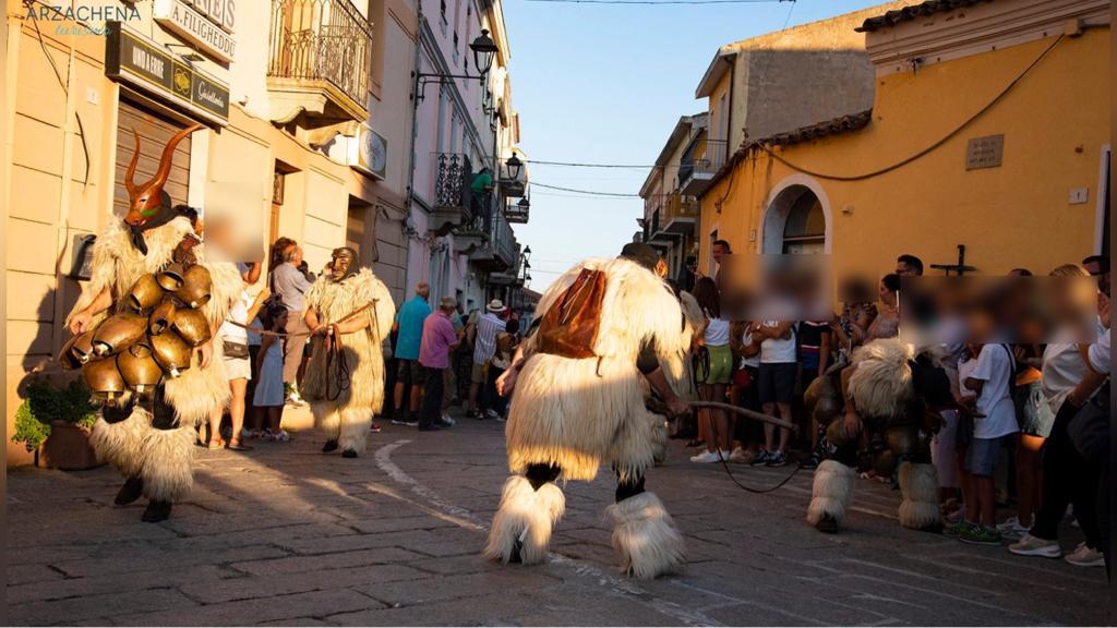 Arzachena, grande festa in centro con 