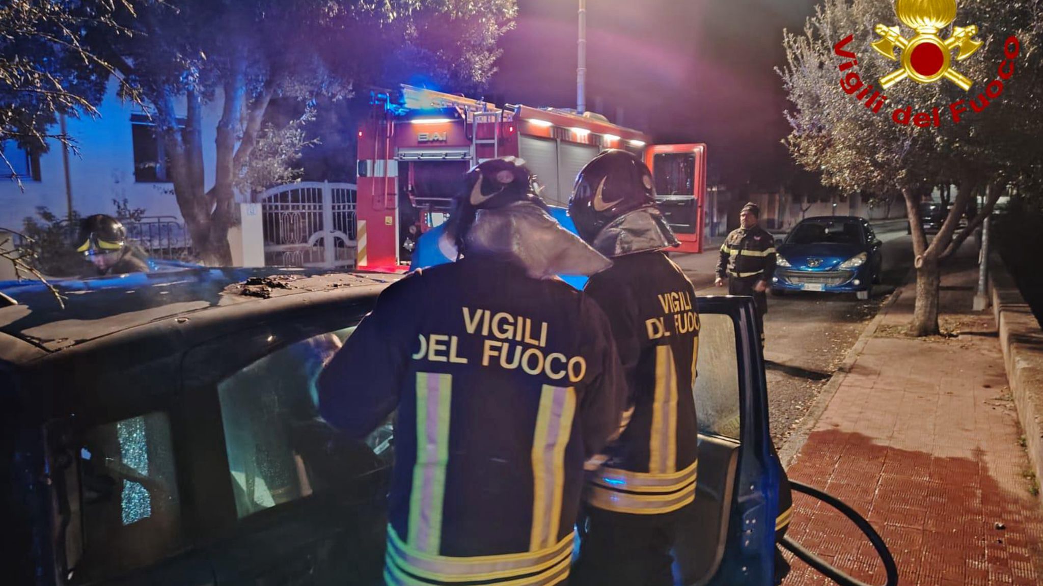 Auto a fuoco: non si esclude la matrice dolosa