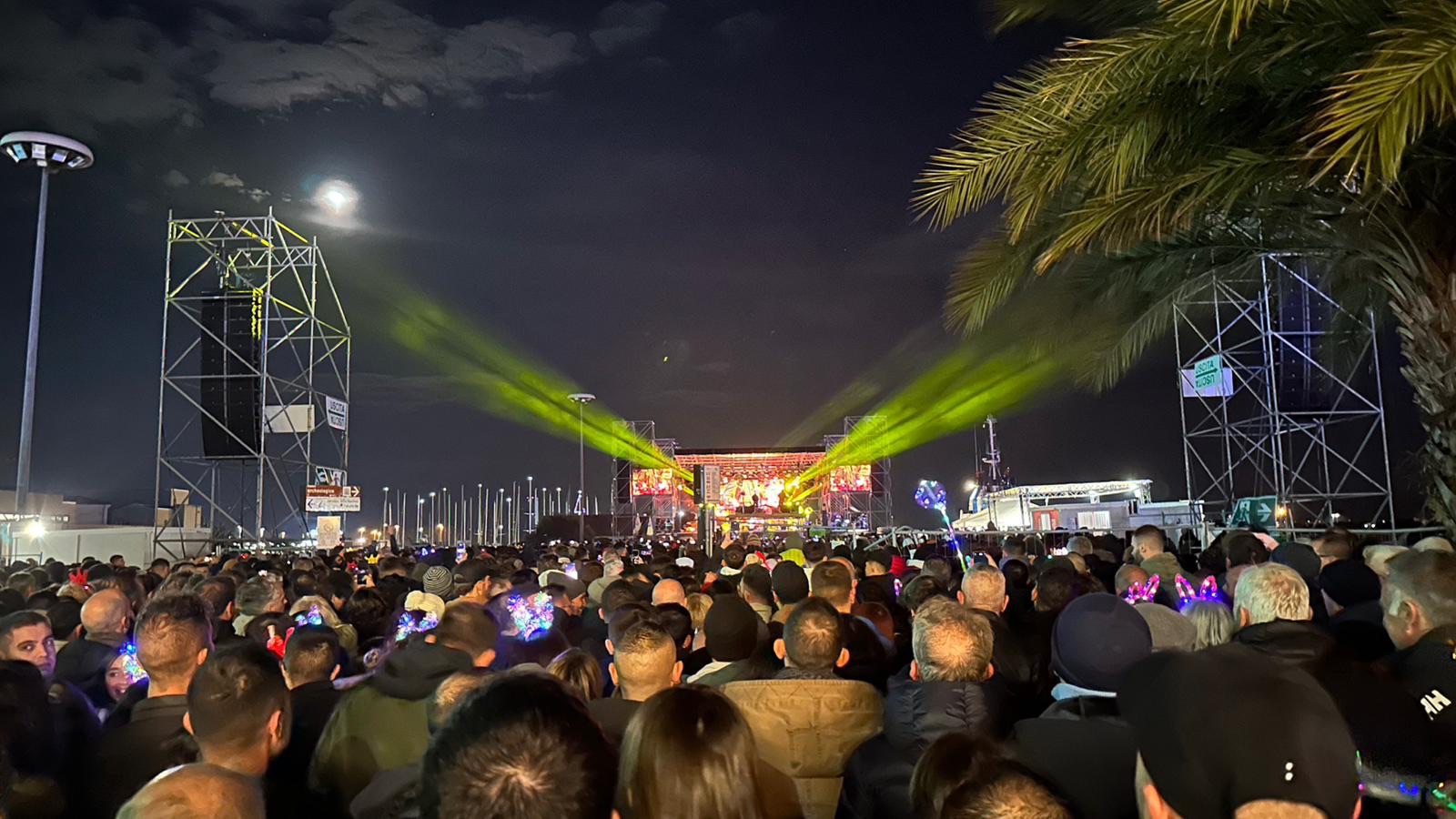 Capodanno Olbia folla per Zucchero