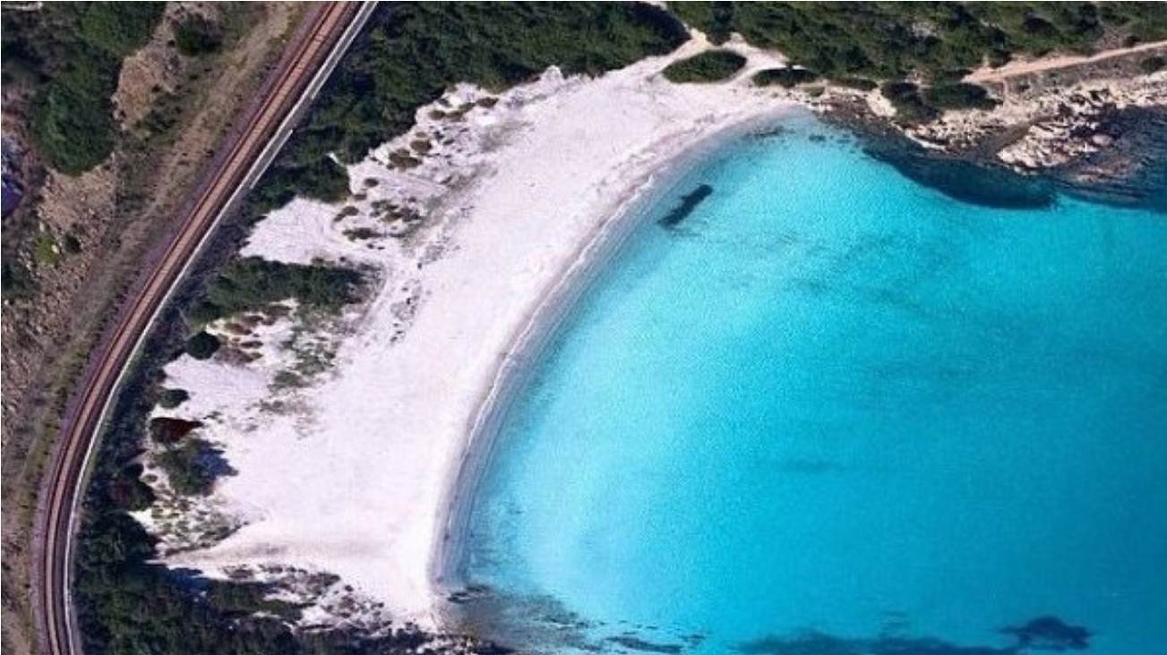 Tragedia a Cala Sabina: la salma del turista lombardo restituita ai familiari
