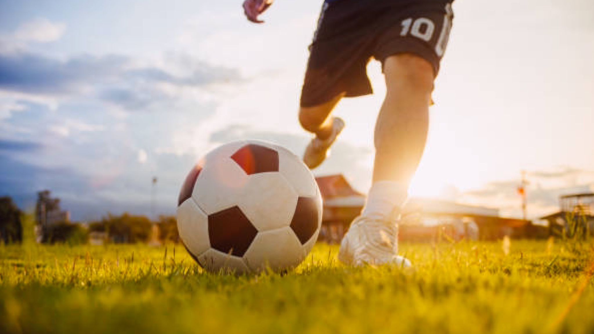 L'Atletico Olbia e gli atleti di calcio paralimpico si dividono