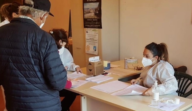 San Teodoro: 66 positivi, ma ci sono ritardi nel responso dei tamponi