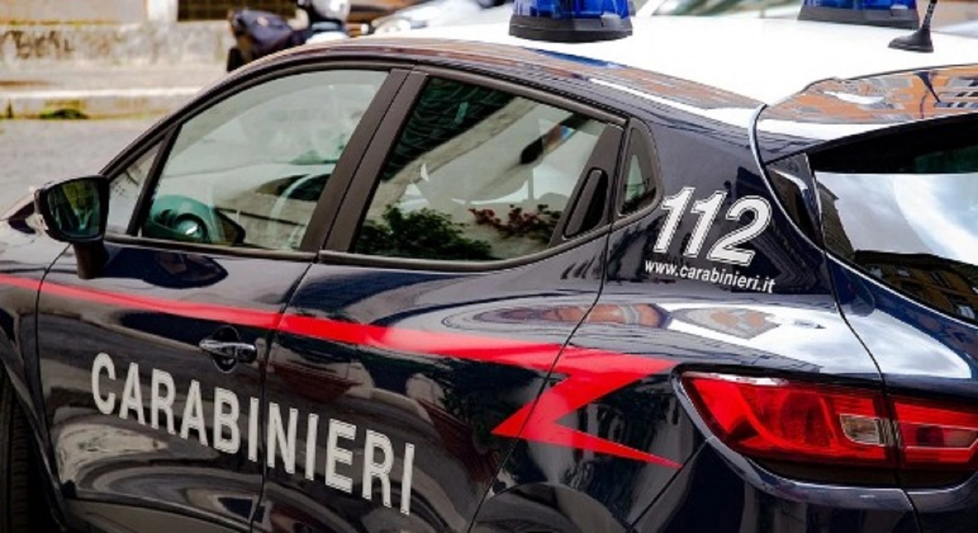 Furto di energia elettrica: denunciata pensionata 69enne