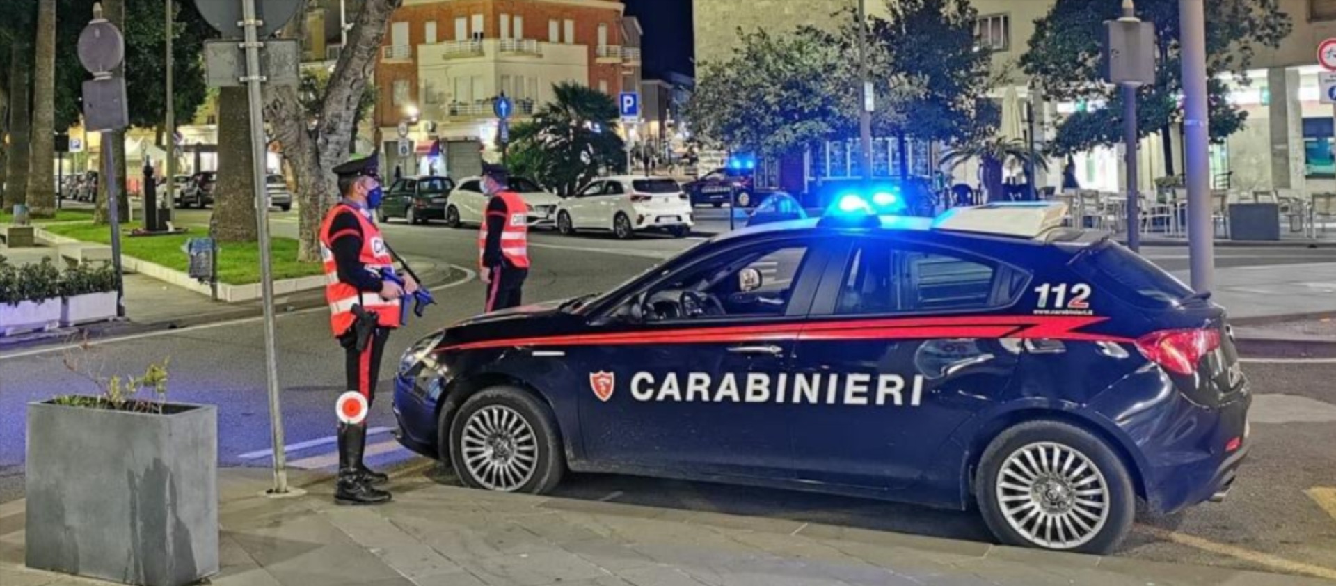 Vengono sorpresi durante il coprifuoco: scattano pesanti sanzioni