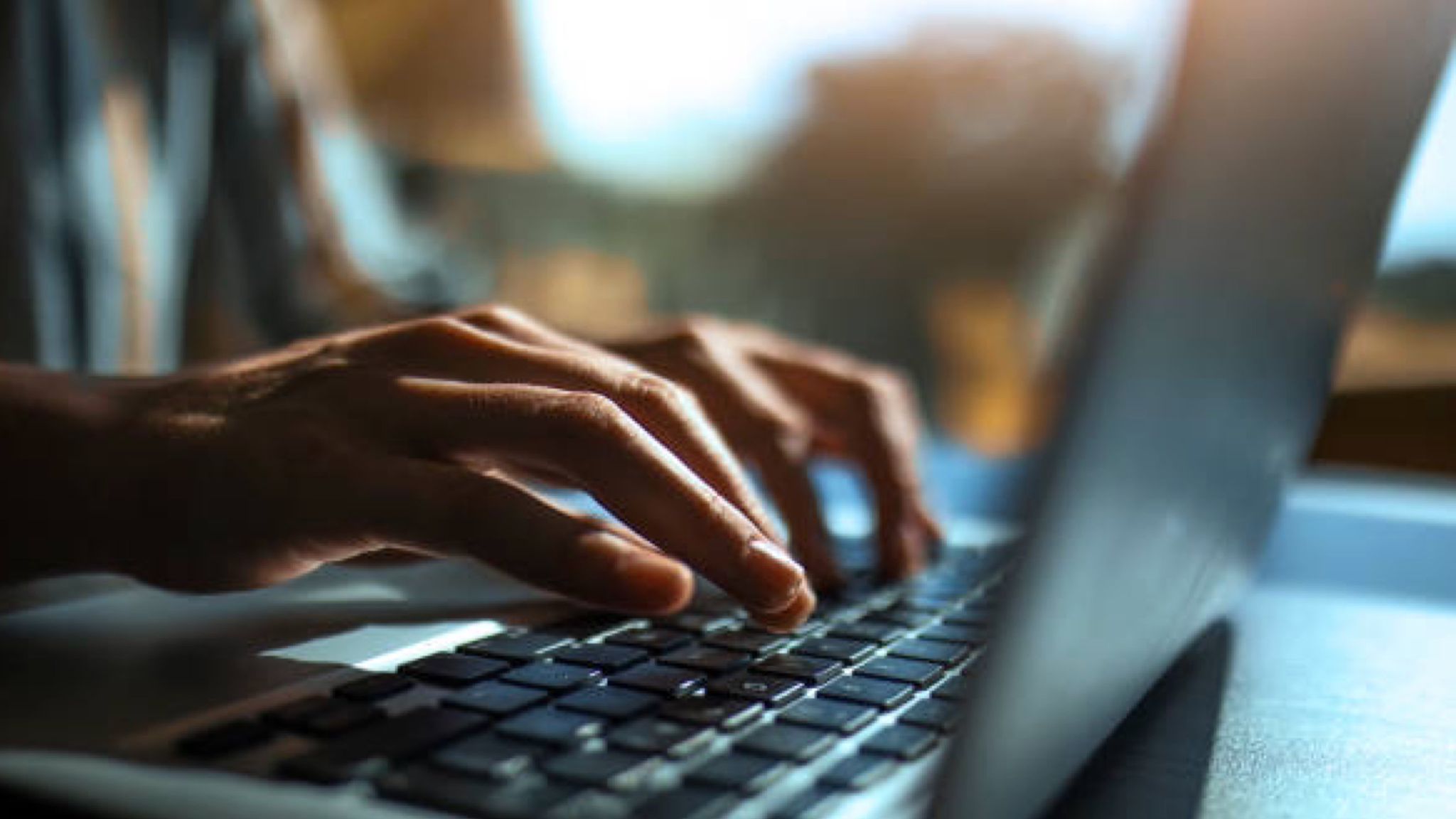 Olbia, post contro la ex su Facebook: olbiese a processo