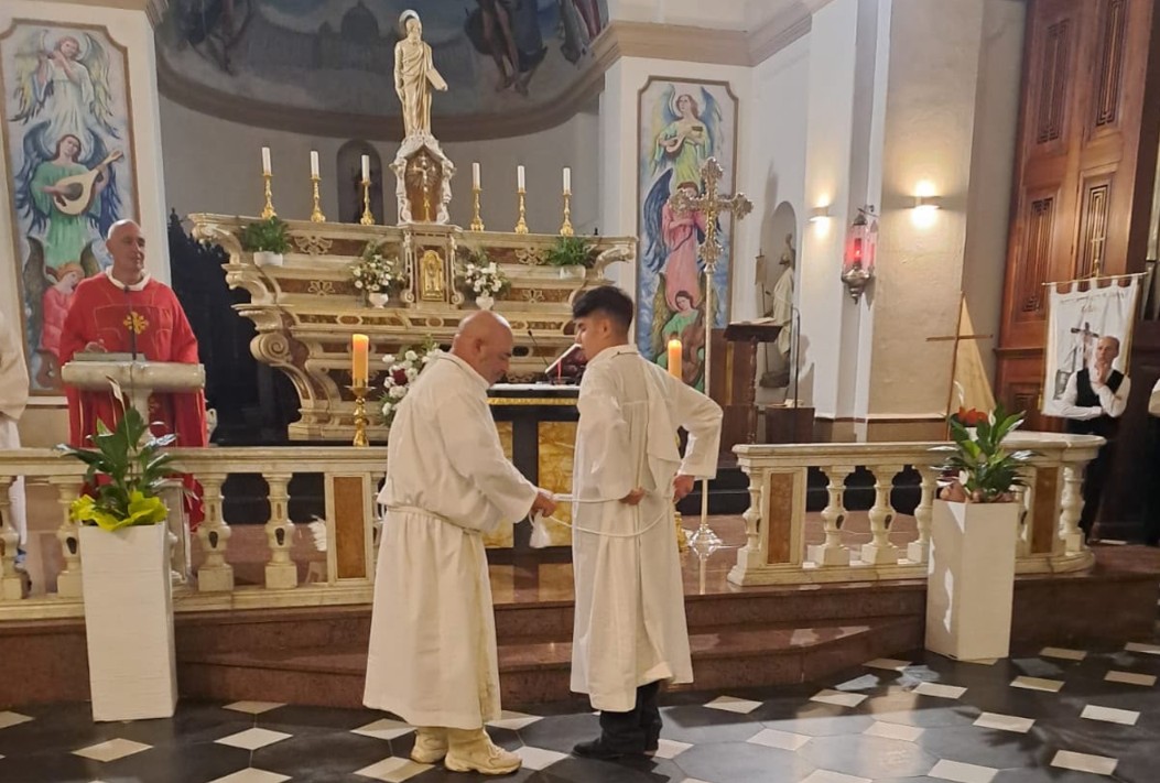 Olbia, la Confraternita di Santa Croce accoglie due nuovi confratelli: Danilo Stocchino e Andrea Petta