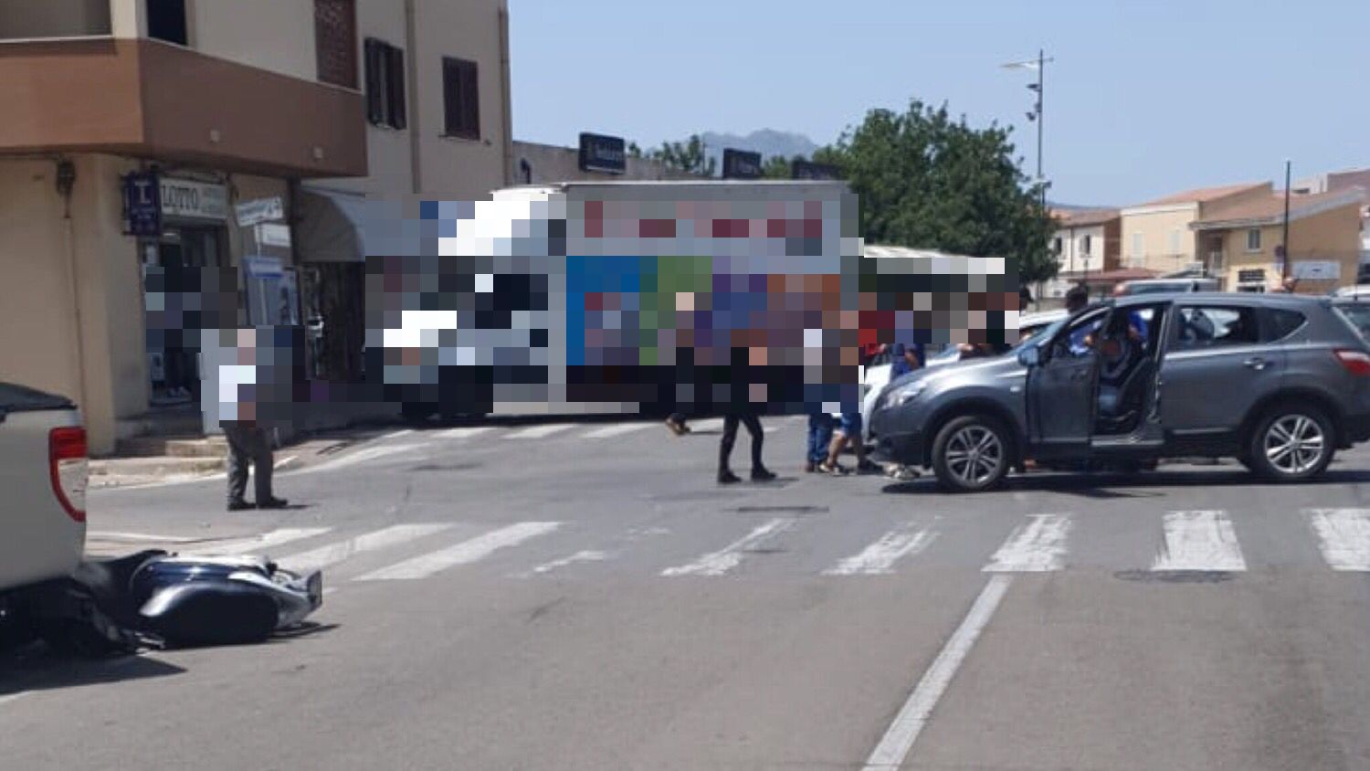 Olbia: scontro auto-moto in via Barcellona