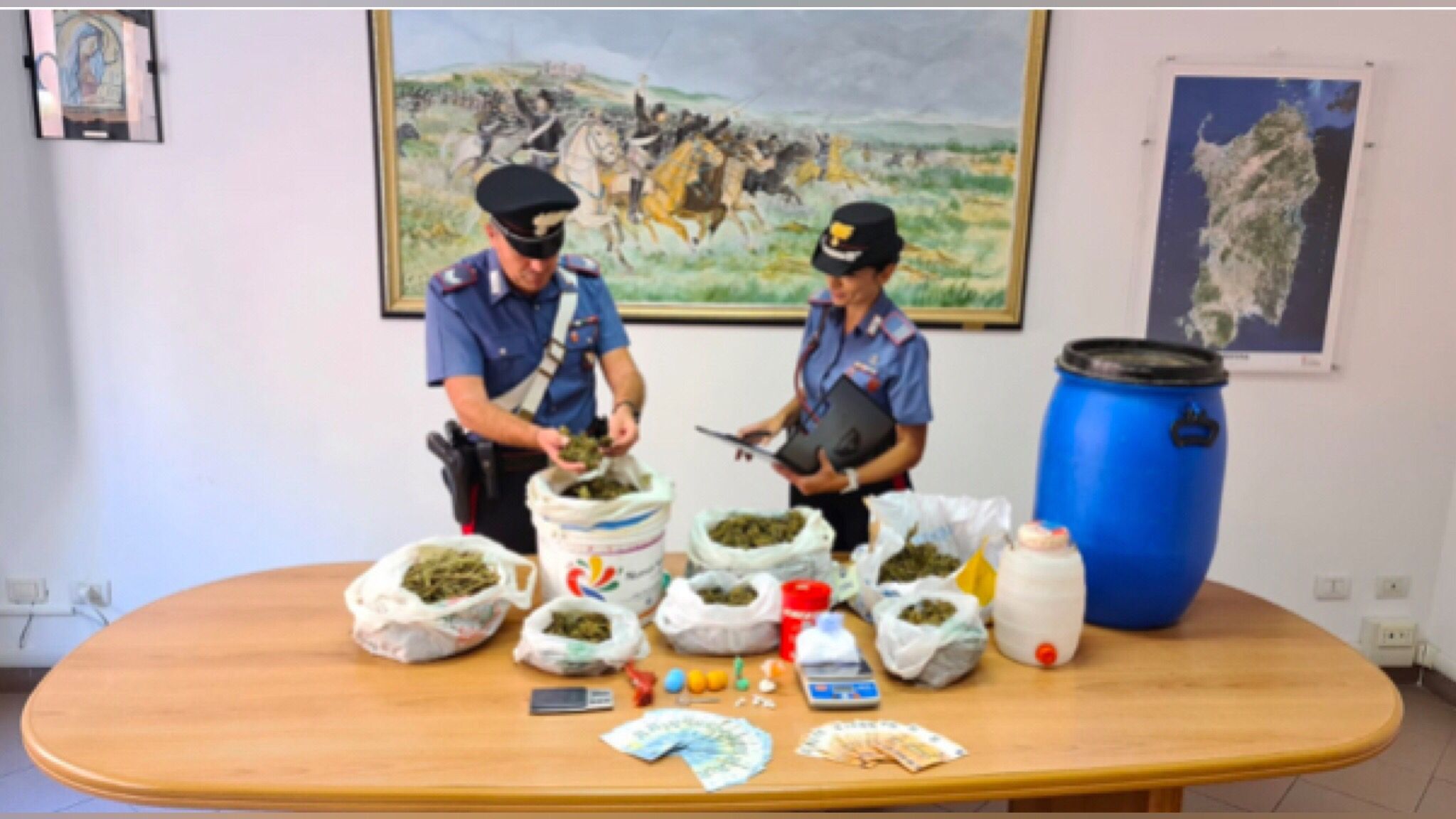 Olbia, cocaina e marijuana in casa: due persone in arresto