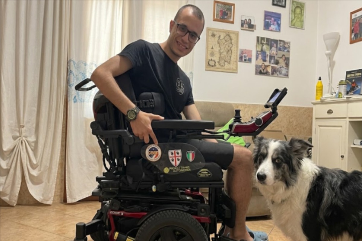 Olbia: la nuova carrozzina ora spinge Fabrizio Pinna verso il futuro
