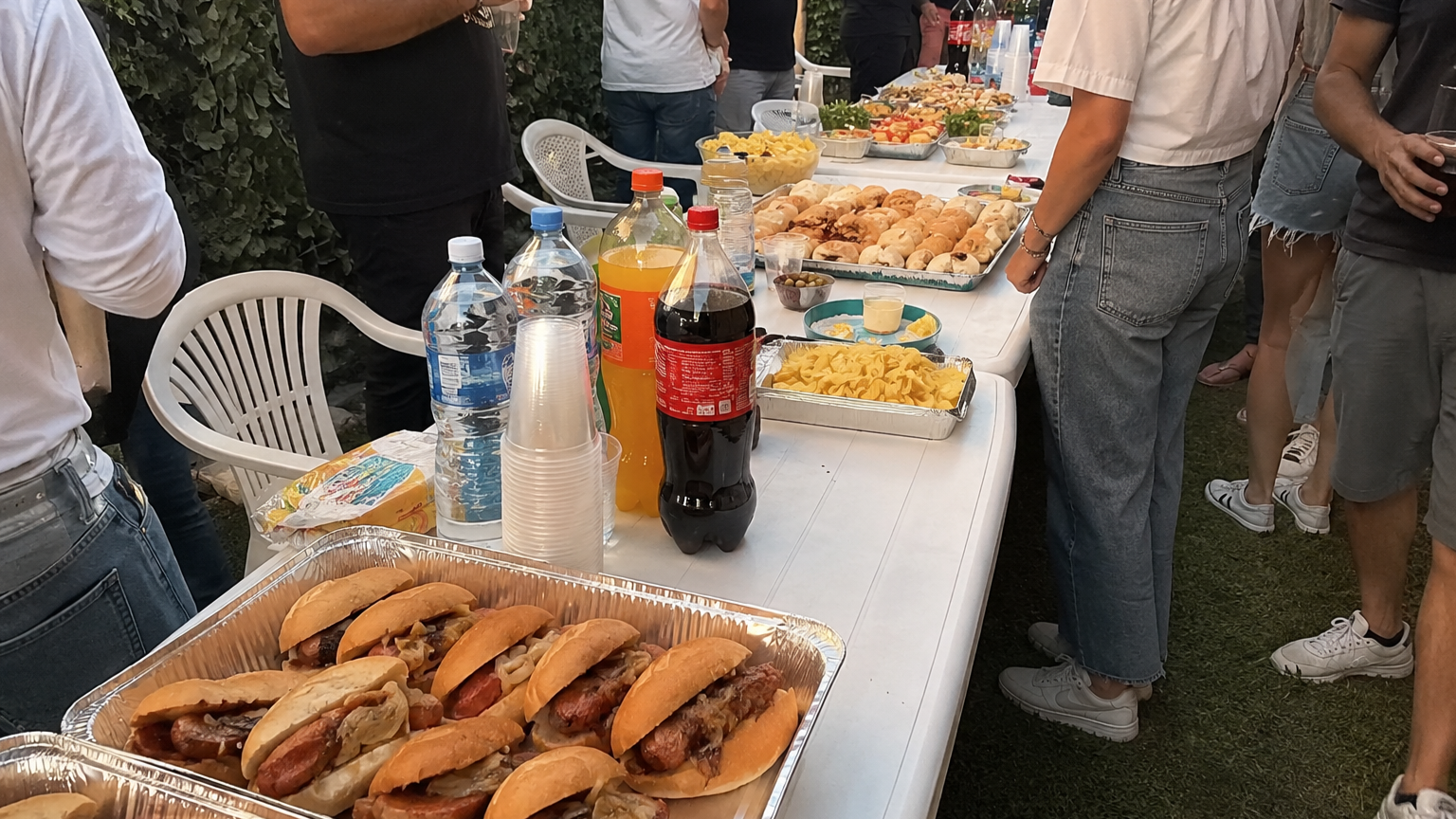 Mentre Olbia cantava Vasco, gli amici festeggiavano la sua vittoria più difficile