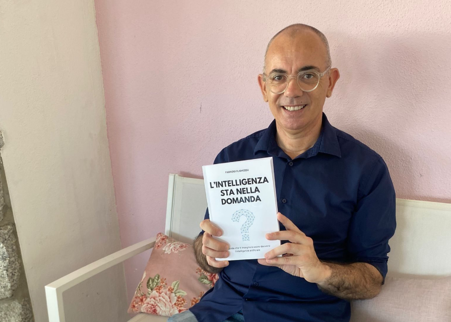 Arzachena, Fabrizio Filigheddu: l'uomo che parla all'IA