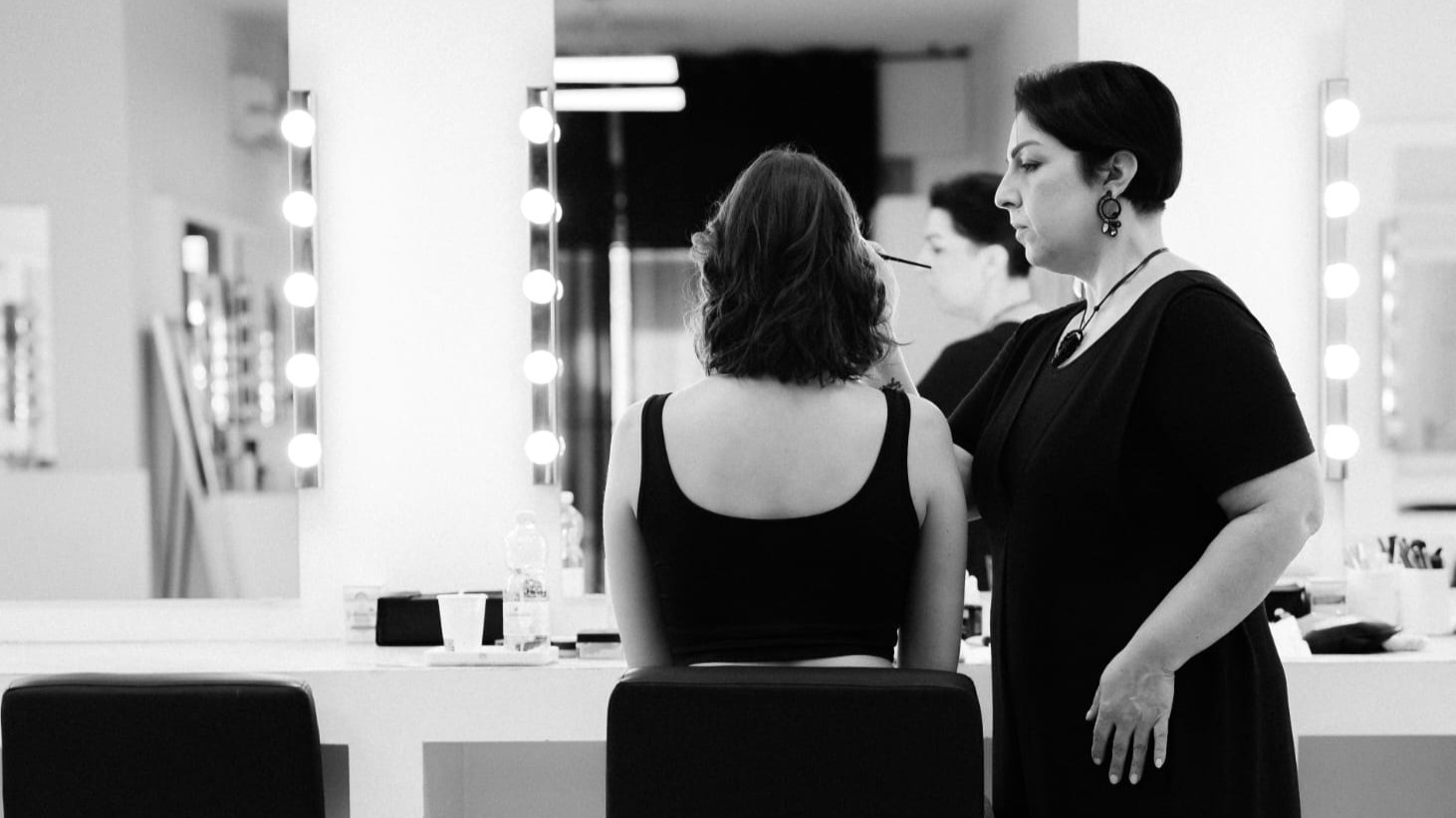 Olbia, Work And Passion Lab lancia i nuovi corsi di make-up professionale