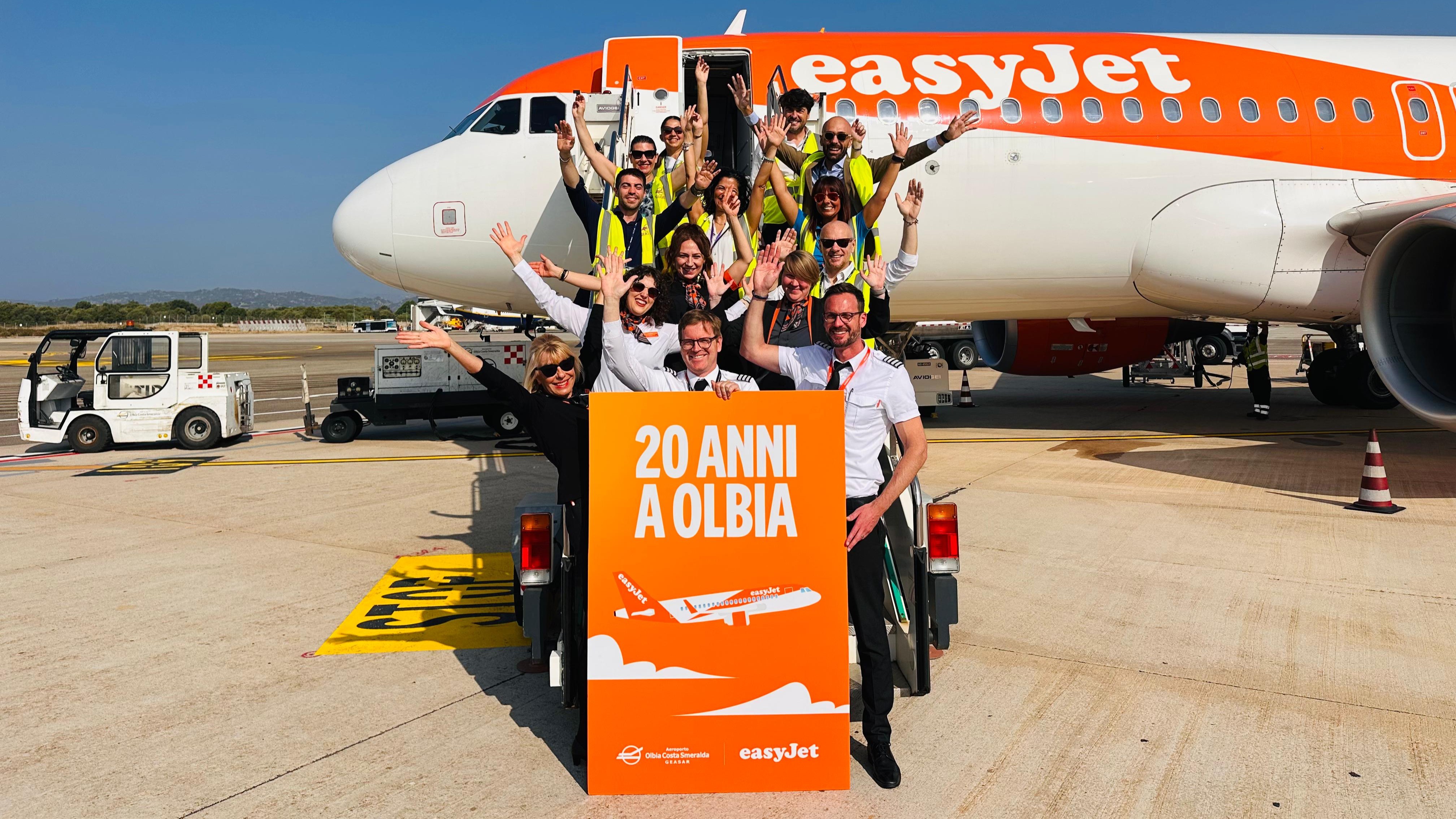 EasyJet festeggia traguardo storico: vent'anni di voli da e per Olbia