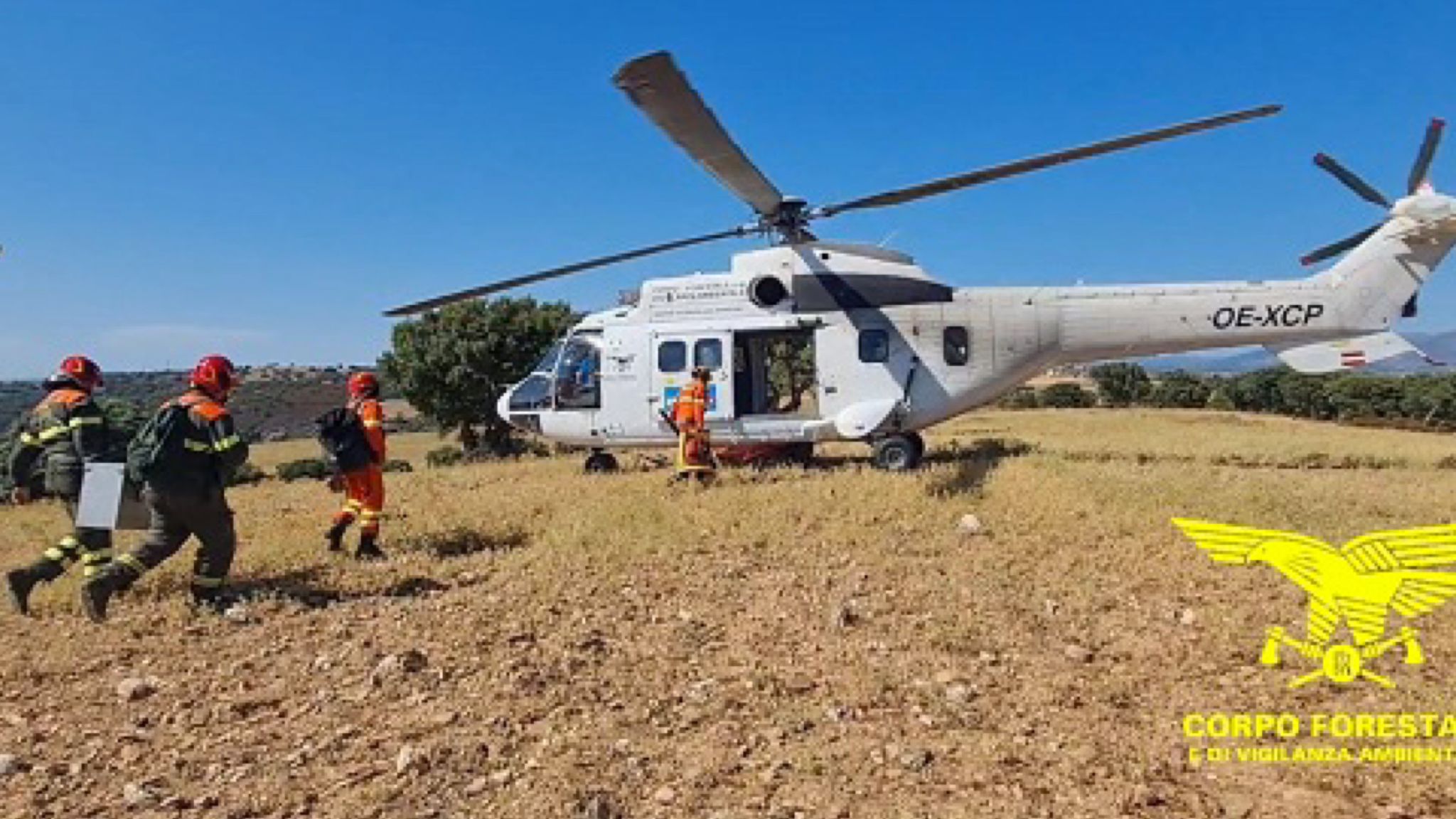 Sardegna brucia: ieri 21 incendi, uno a Porto Cervo