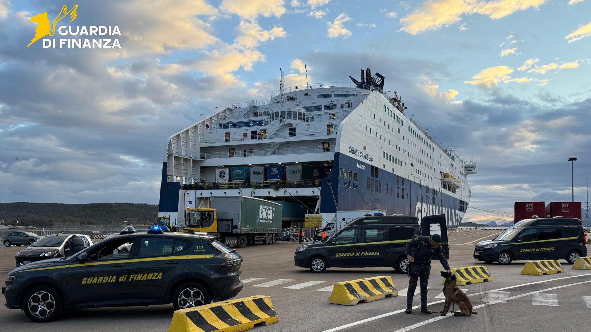 Olbia, drone carico di droga e cellulari diretto in carcere: quattro arresti
