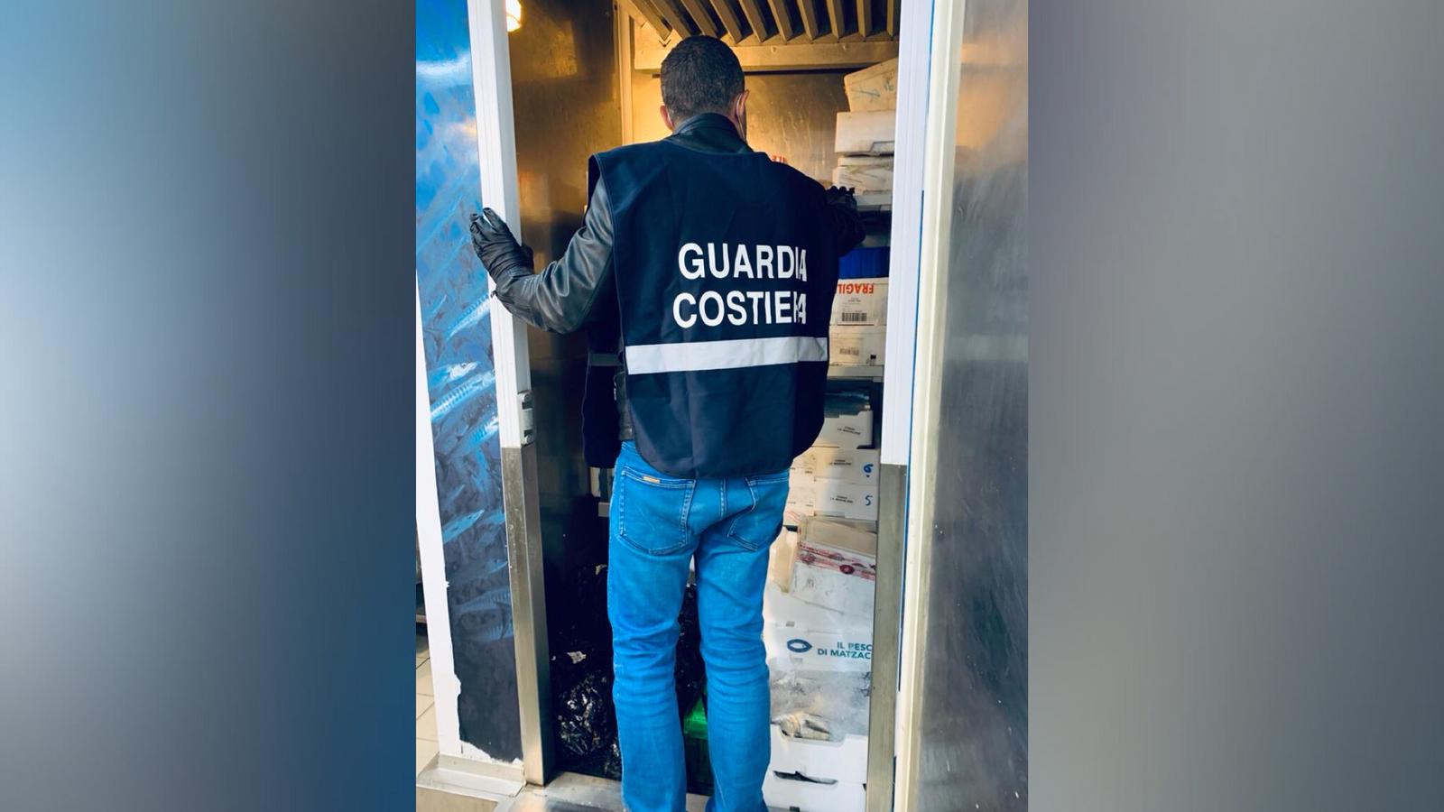 Olbia, pesce non tracciato nei ristoranti: 36 mila euro di sanzioni