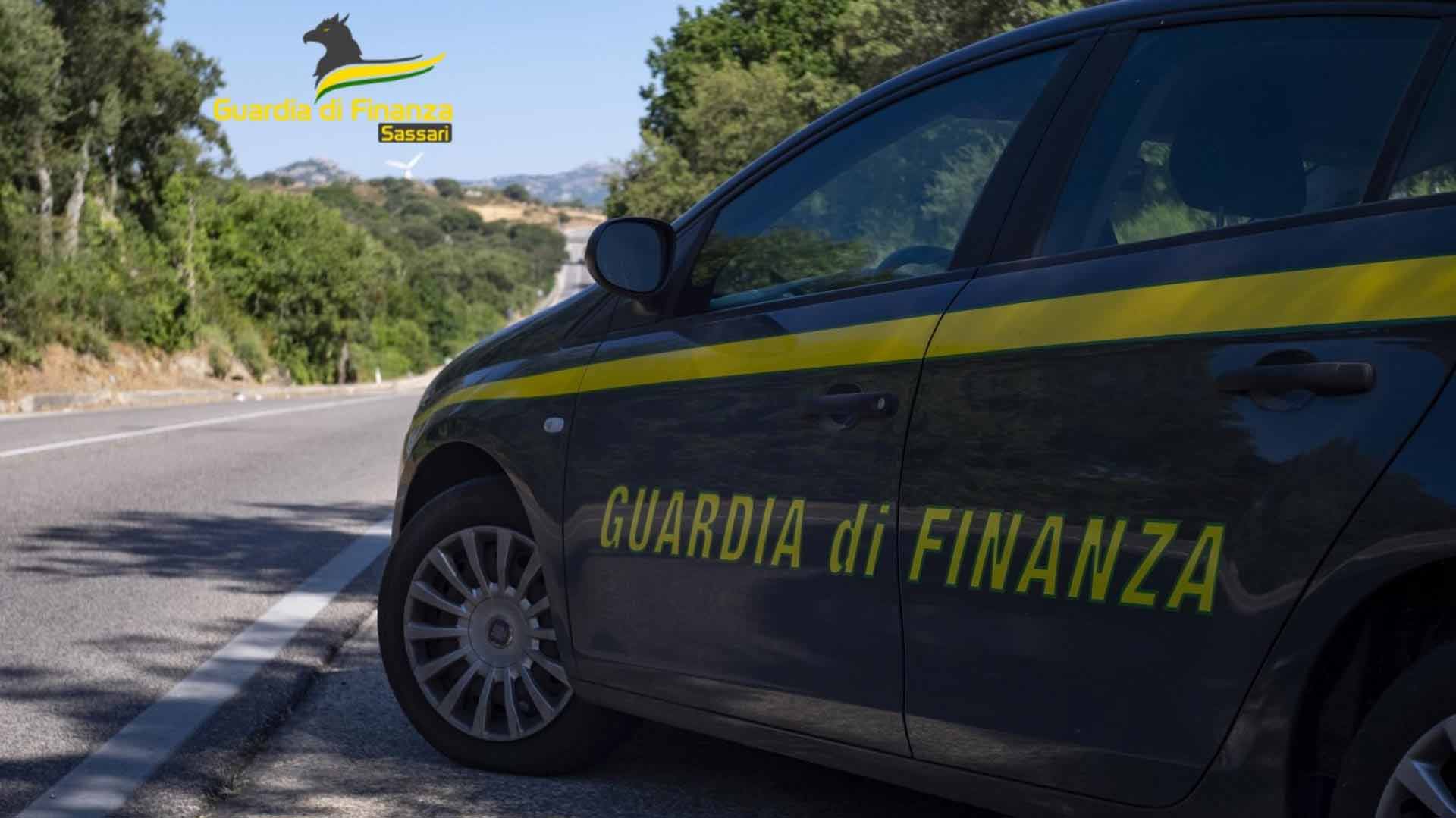 Manca il certificato prevenzione incendi: sequestrato deposito con 22.900 litri di gasolio