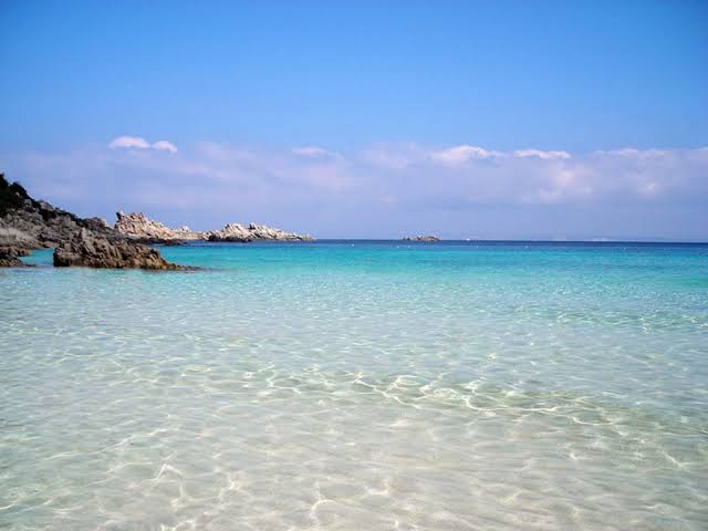 Nord-est della Sardegna: seconde case in Gallura tra terra e mare