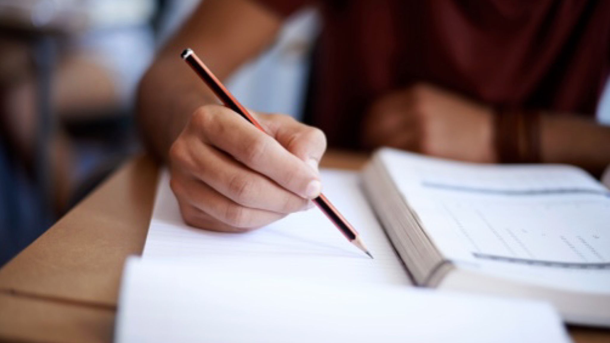 Arzachena, tornano i corsi gratuiti di lingua per i residenti