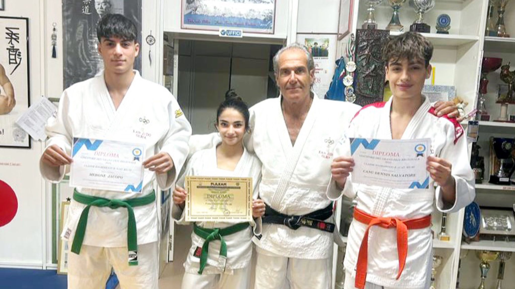 Olbia: il team Kan Judo festeggia i vincitori olbiesi del Grand Prix regionale