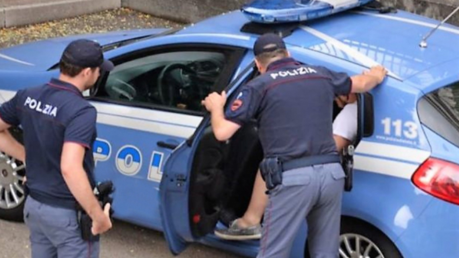 Tempio: donna di 60 anni denunciata per furto in un centro estetico