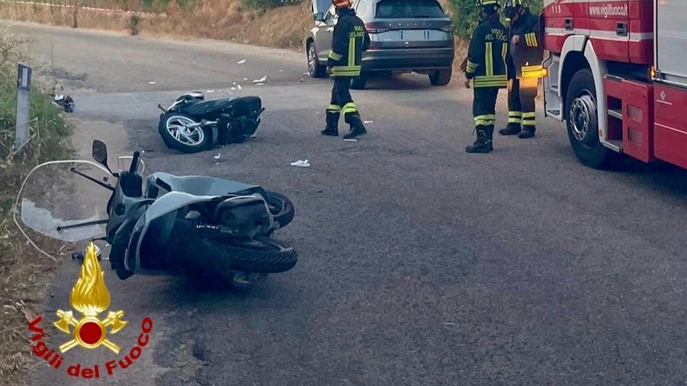 Grave incidente sulla SP 16 per Golfo Aranci: coinvolti due motociclisti e un'auto
