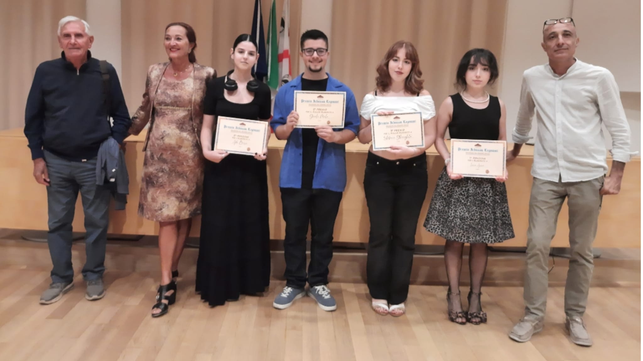 Olbia, momento di confronto alla premiazione del Premio Ichnusa Legnami