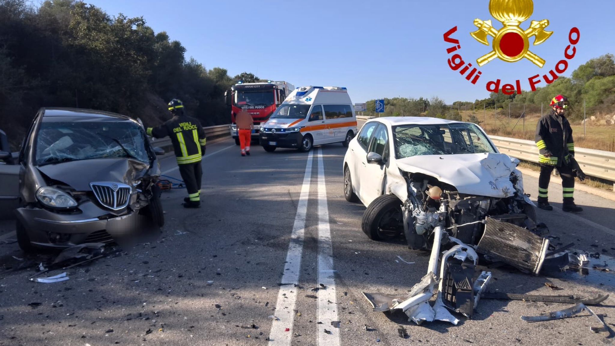 Olbia, scontro tra auto sulla panoramica: muore un uomo