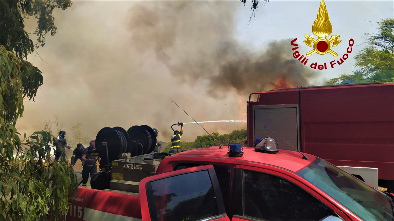 Dopo i gravi incendi nell'Oristanese colpito anche il Nuorese
