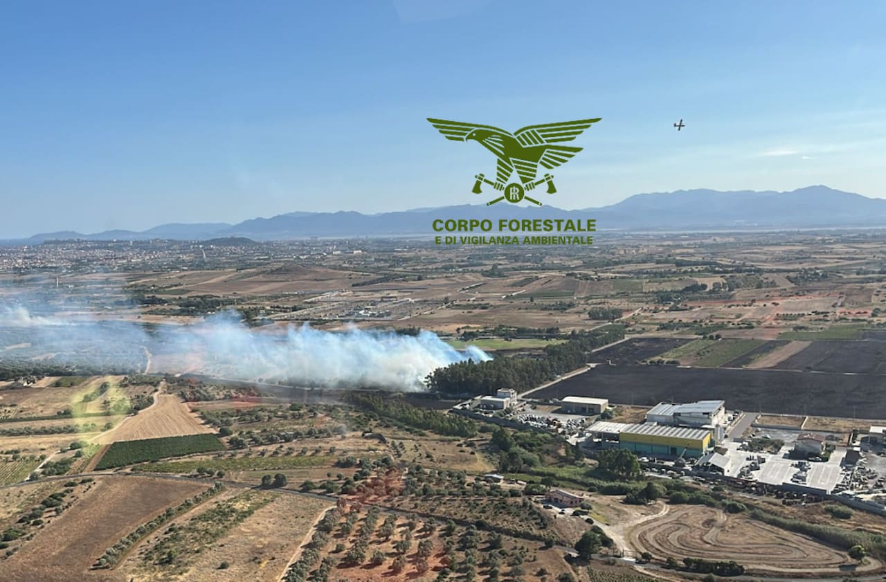Undici incendi in Sardegna: a Olbia massiccio intervento vicino Aeroporto