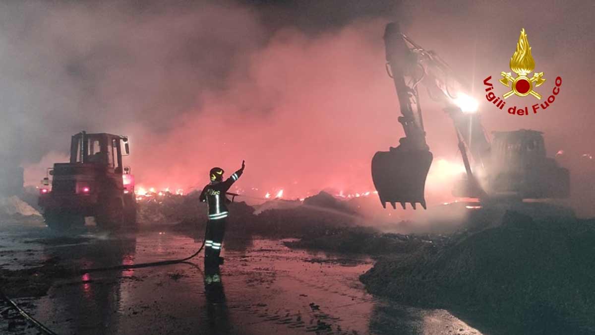 Incendio Truncu Reale: VVF spengono ultimi focolai