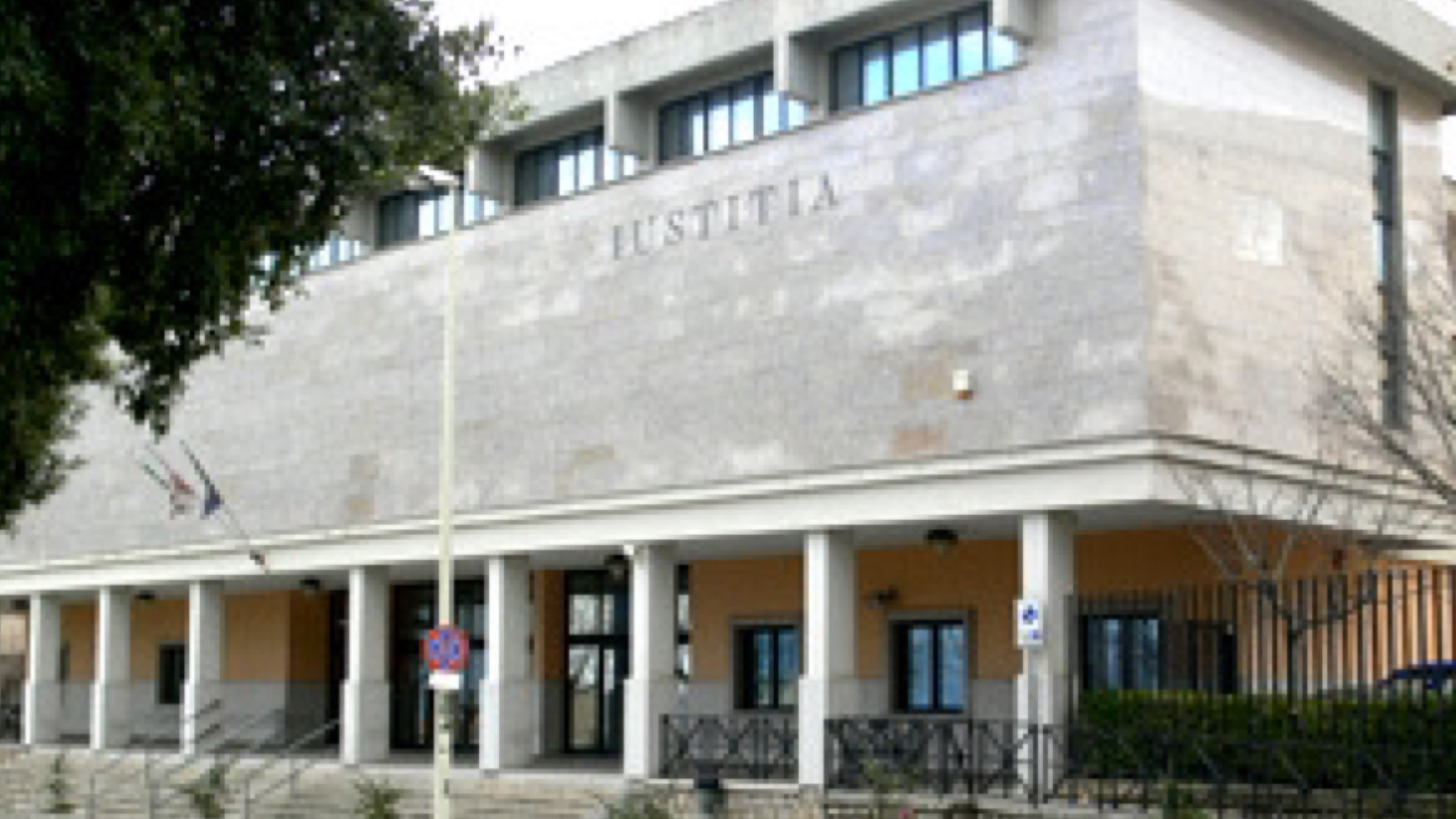Olbia, picchia il marito e scatta il codice rosso