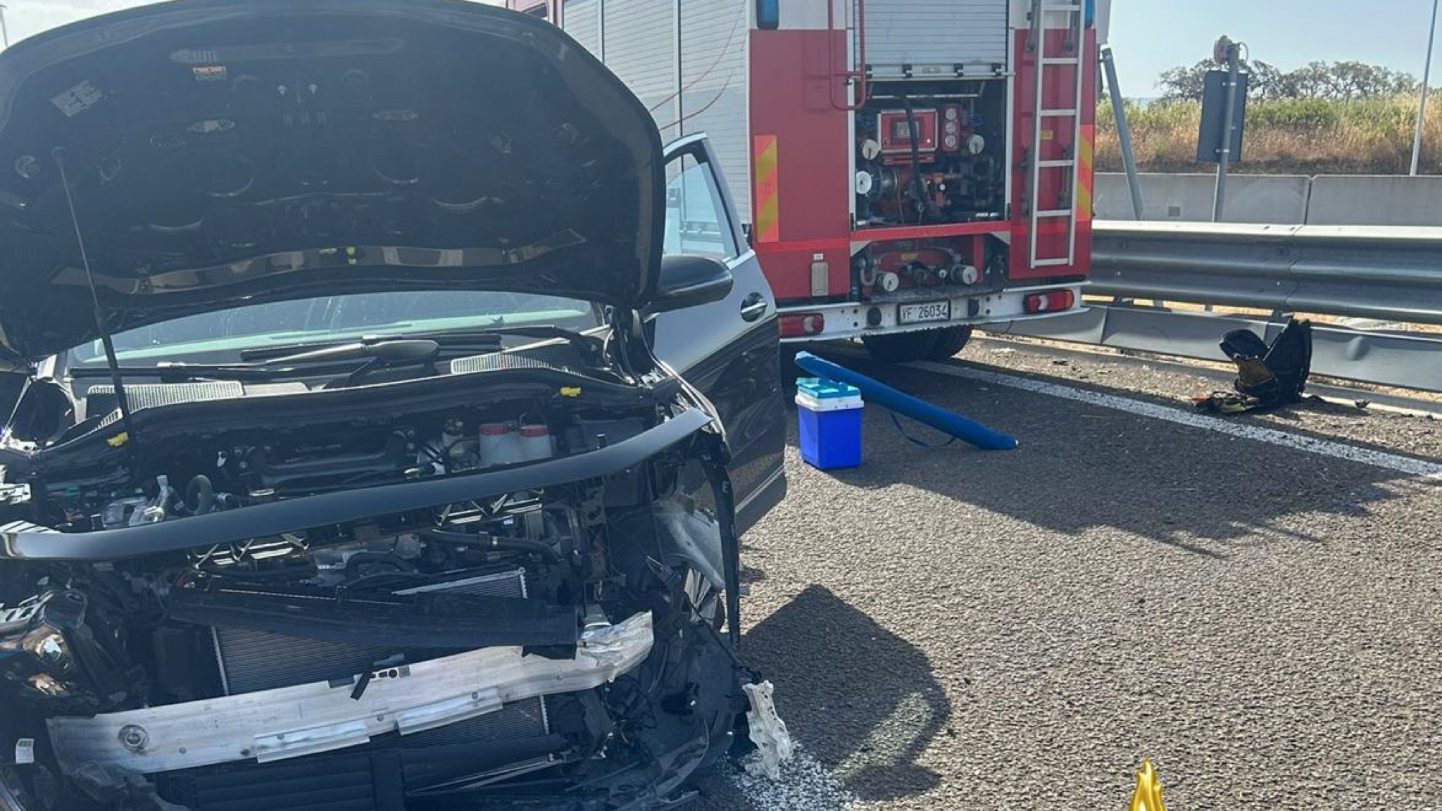 Oschiri, un suv si schianta sul guardrail
