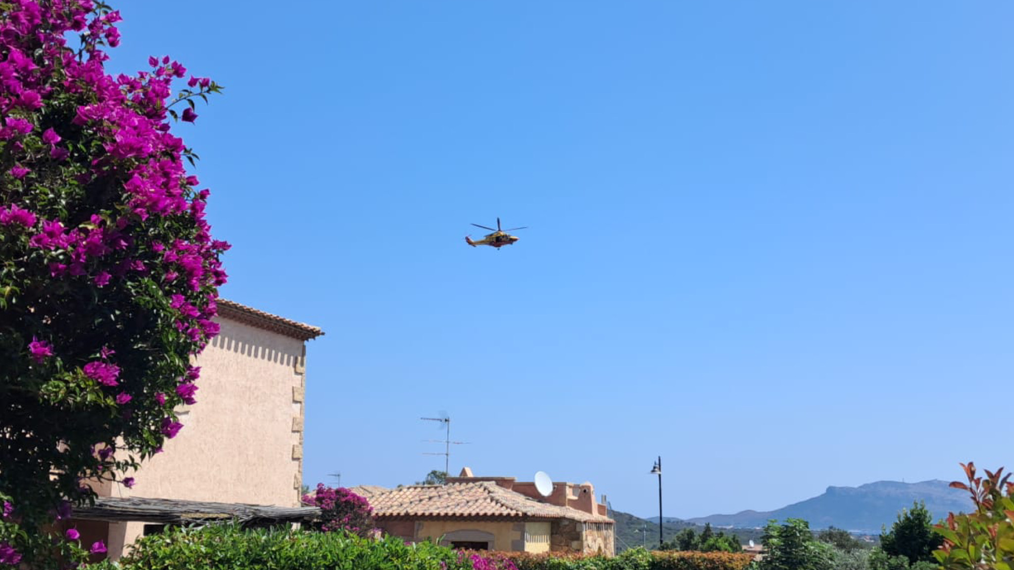 Olbia, giovane ustionata trasportata a Sassari con l’elisoccorso