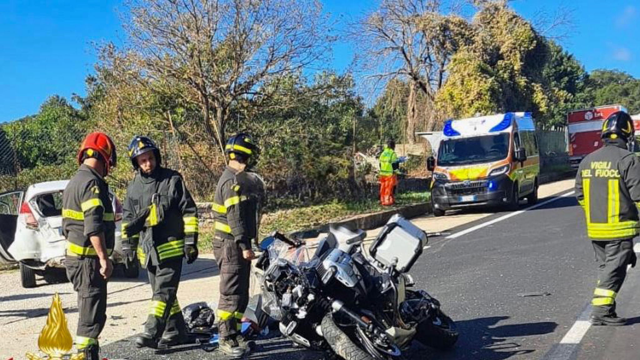 Tempio Pausania, scontro tra auto e moto: centauro elitrasportato a Nuoro