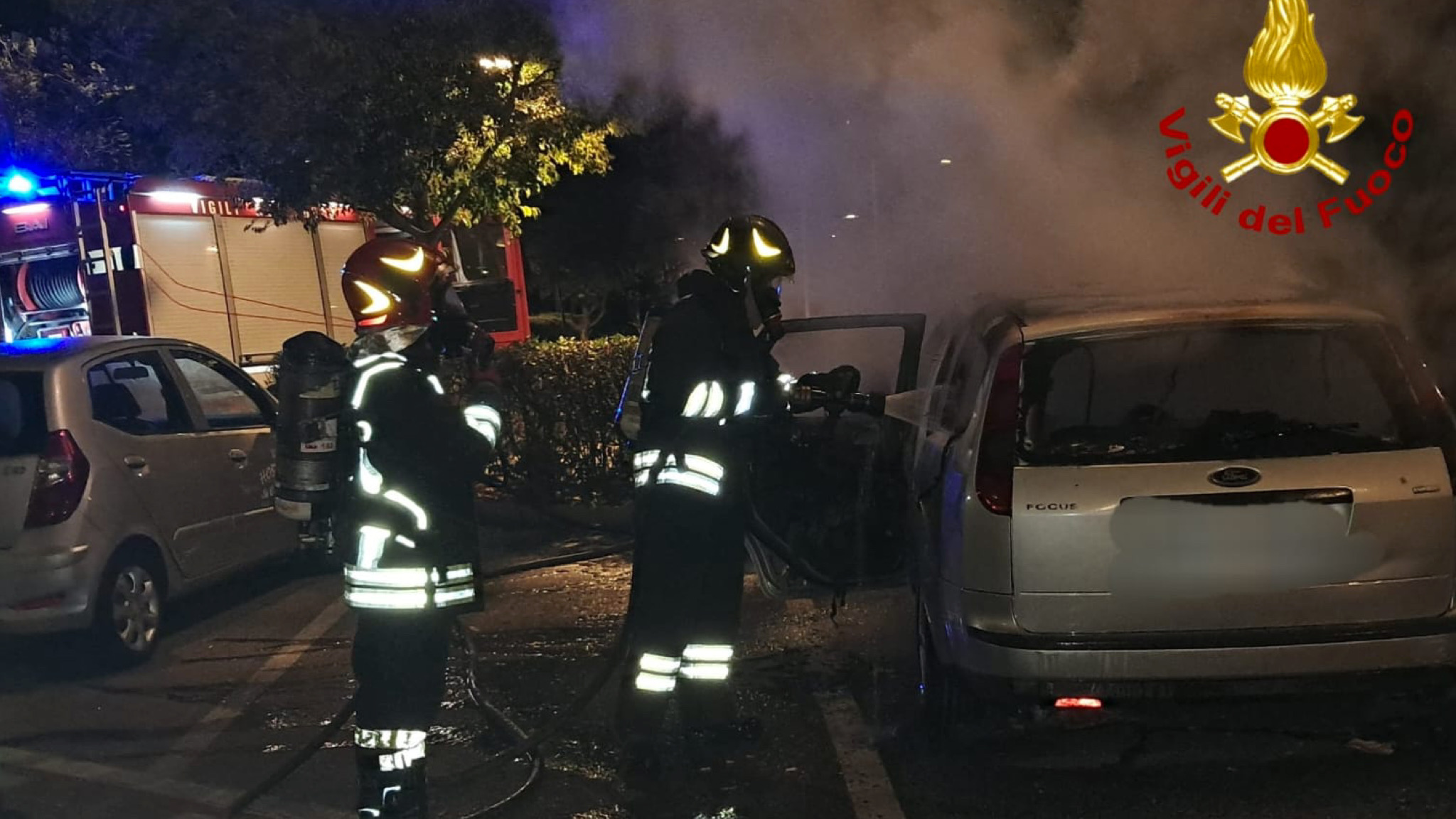 Olbia, ancora un’auto in fiamme nella notte